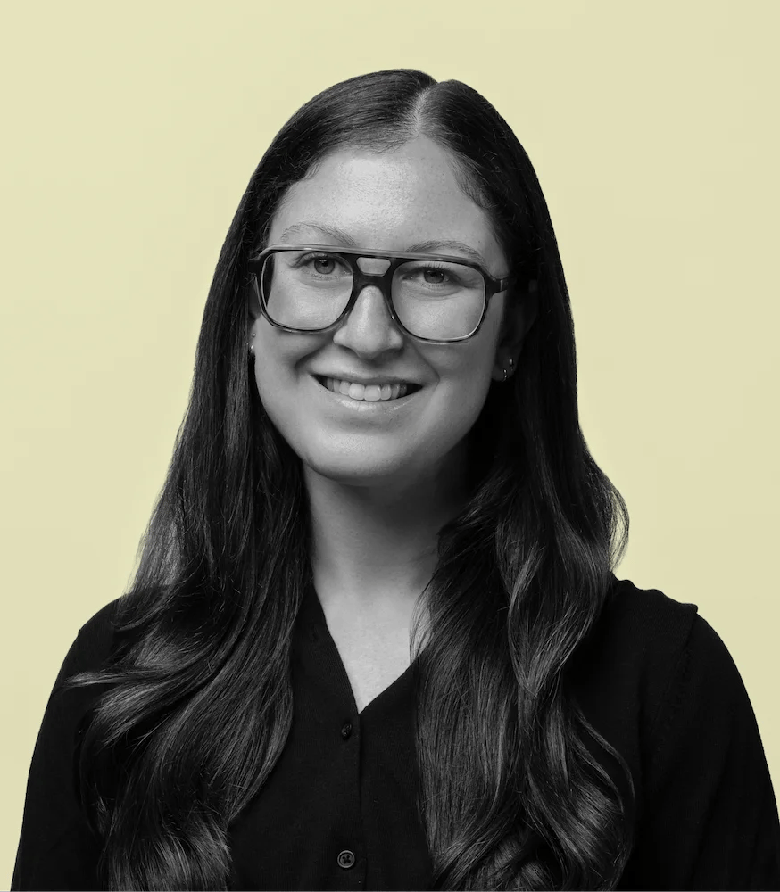 A headshot of Jordan Deutsch