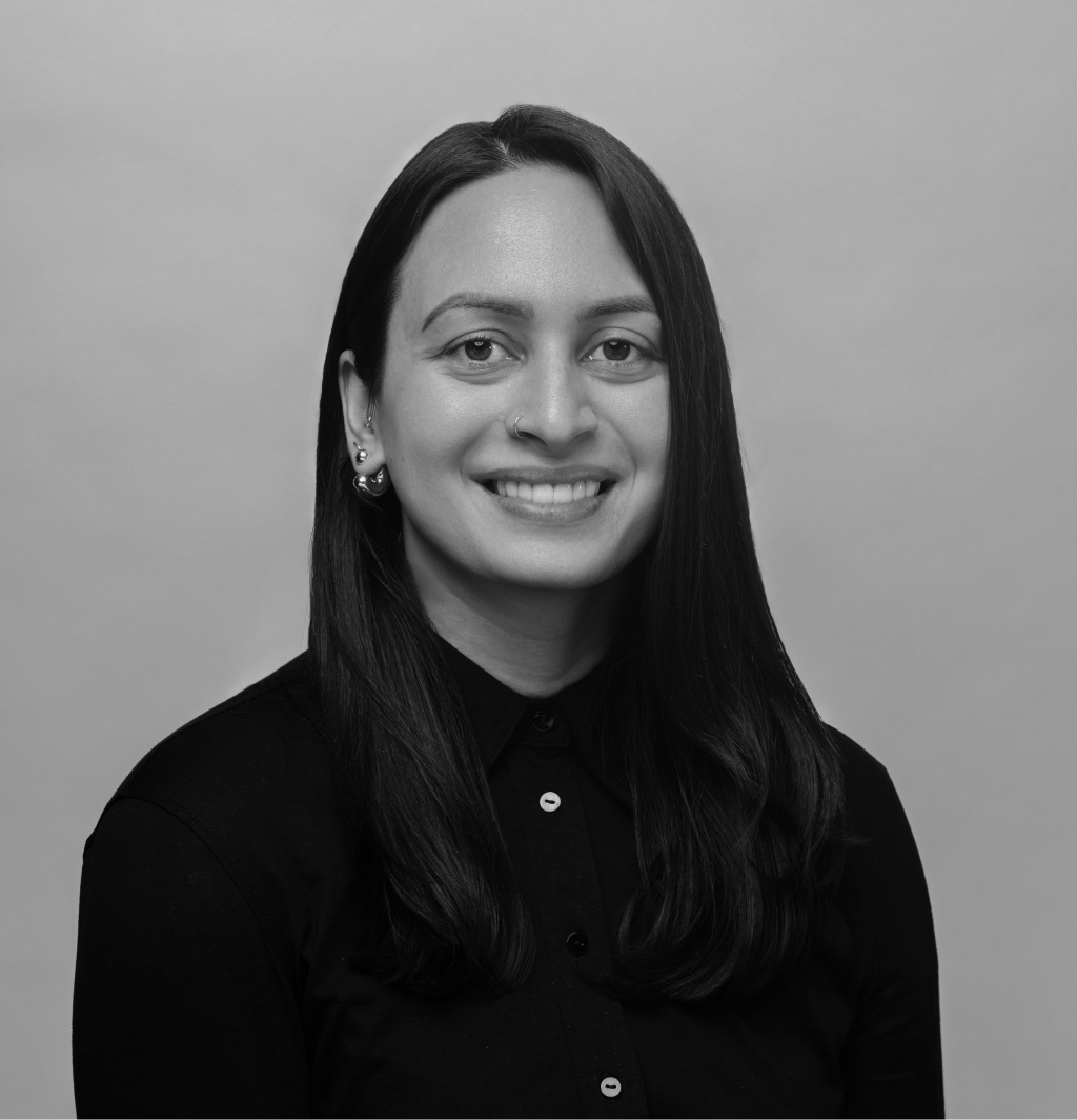 Portrait de Hanna Zaidi, vice-présidente, Stratégie de paiements et directrice, Commercial chez Wealthsimple.